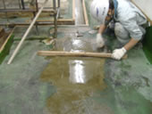 施工中
